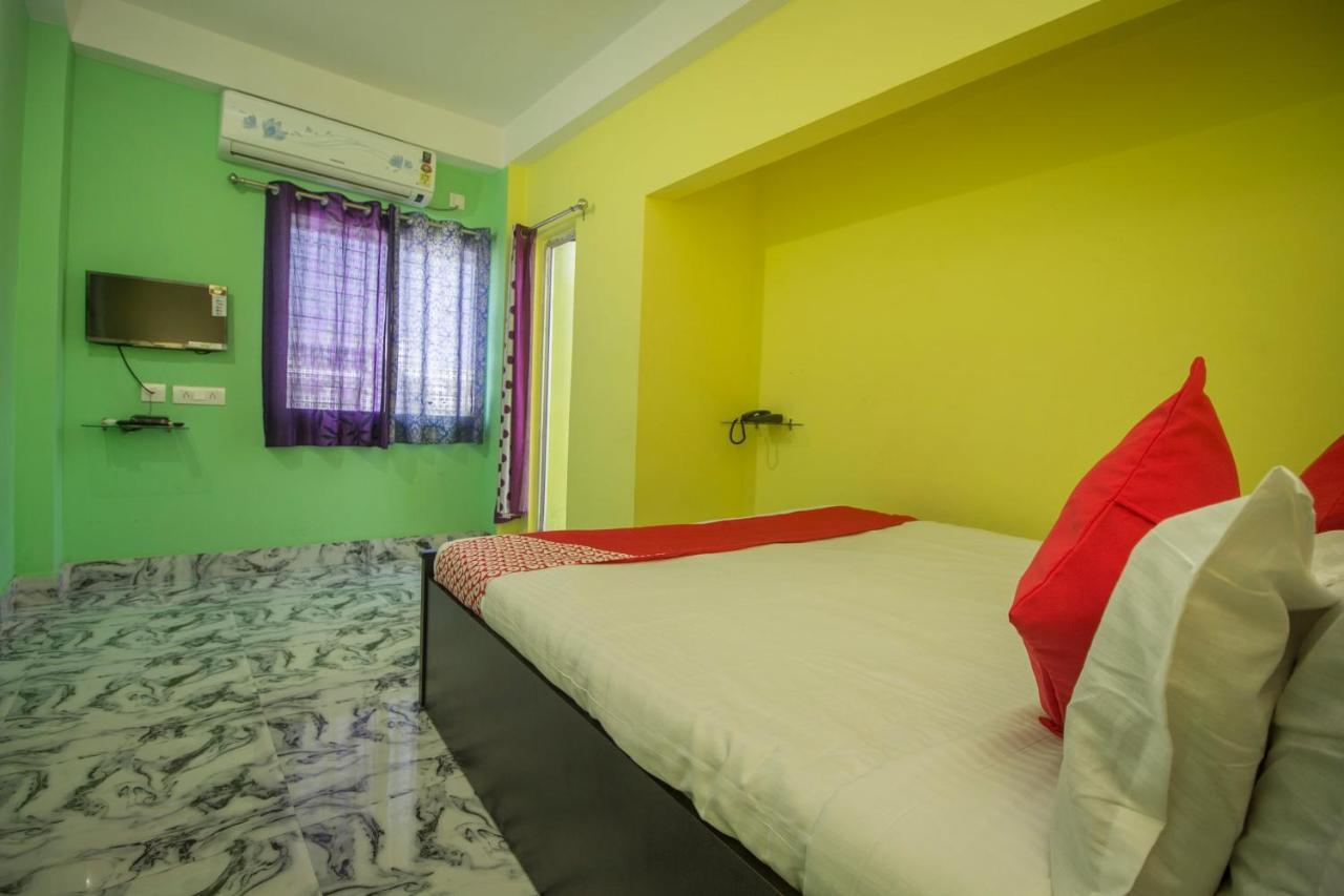 Spot On 24229 Radharani Lodge Siliguri Exterior foto